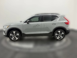 Volvo XC40 Plus B4 FWD 2026