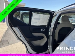 Volvo XC40 Plus B4 FWD 2026