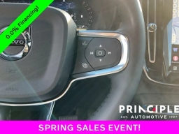 Volvo XC40 Plus B4 FWD 2026