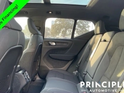 Volvo XC40 Plus B4 FWD 2026