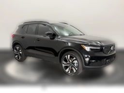 Volvo XC40 Plus B4 FWD 2026