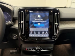 Volvo XC40 Plus B4 FWD 2026