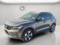 Volvo XC40 Core B4 FWD 2026