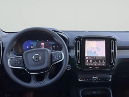 Volvo XC40 Core B4 FWD 2026