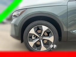 Volvo XC40 Core B4 FWD 2026