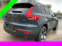 Volvo XC40 Core B4 FWD 2026