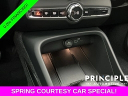 Volvo XC40 Core B4 FWD 2026