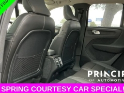 Volvo XC40 Core B4 FWD 2026