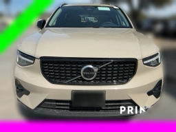Volvo XC40 Plus B5 AWD 2026