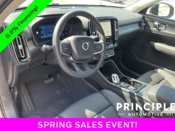 Volvo XC40 Plus B5 AWD 2026