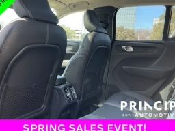 Volvo XC40 Plus B5 AWD 2026