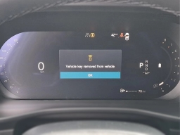 Volvo XC40 Plus B5 AWD 2026