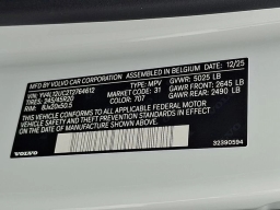 Volvo XC40 Plus B5 AWD 2026