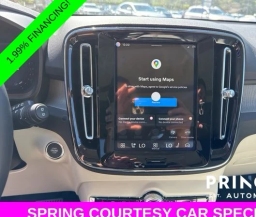 Volvo XC40 Plus B5 AWD 2026