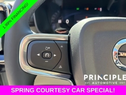 Volvo XC40 Plus B5 AWD 2026