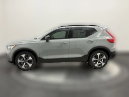 Volvo XC40 Plus B5 AWD 2026