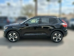 Volvo XC40 Plus B5 AWD 2026