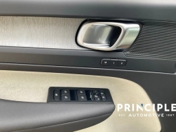 Volvo XC40 Plus B5 AWD 2026