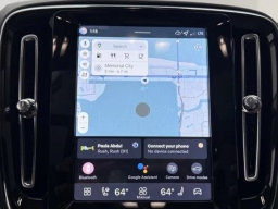 Volvo XC40 Plus B5 AWD 2026