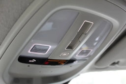 Volvo XC40 Plus B5 AWD 2026