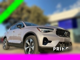 Volvo XC40 Plus B5 AWD 2026