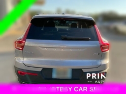 Volvo XC40 Plus B5 AWD 2026