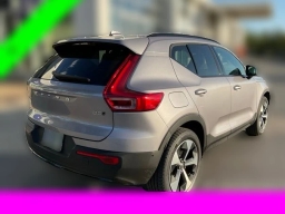 Volvo XC40 Plus B5 AWD 2026
