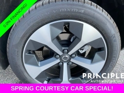 Volvo XC40 Plus B5 AWD 2026