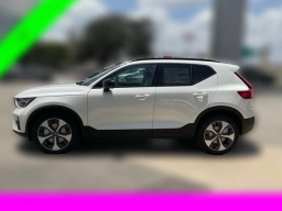 Volvo XC40 Plus B5 AWD 2026