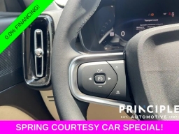 Volvo XC40 Plus B5 AWD 2026