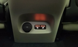 Volvo XC40 Plus B5 AWD 2026