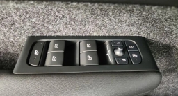 Volvo XC40 Core B5 AWD 2026