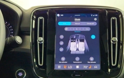 Volvo XC40 Core B5 AWD 2026