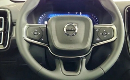 Volvo XC40 Core B5 AWD 2026