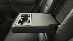 Volvo XC40 Core B5 AWD 2026