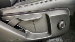 Volvo XC40 Core B5 AWD 2026