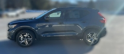 Volvo XC40 Core B5 AWD 2026