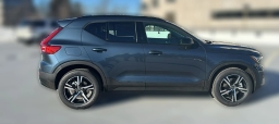 Volvo XC40 Core B5 AWD 2026