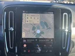 Volvo XC40 Core B5 AWD 2026