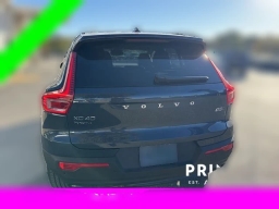 Volvo XC40 Core B5 AWD 2026