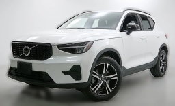 Volvo XC40 Core B5 AWD 2026