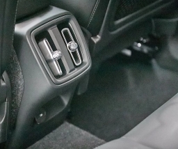 Volvo XC40 Core B5 AWD 2026