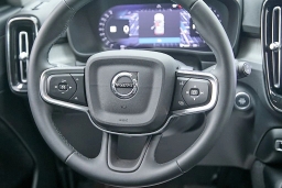 Volvo XC40 Core B5 AWD 2026