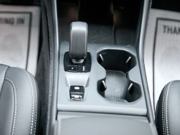 Volvo XC40 Core B5 AWD 2026