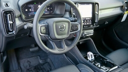 Volvo XC40 Ultra B5 AWD 2026