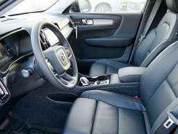 Volvo XC40 Ultra B5 AWD 2026