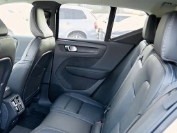 Volvo XC40 Ultra B5 AWD 2026