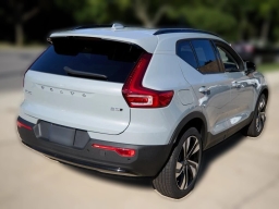 Volvo XC40 Ultra B5 AWD 2026