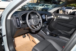 Volvo XC40 Ultra B5 AWD 2026