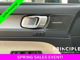 Volvo XC40 Ultra B5 AWD 2026